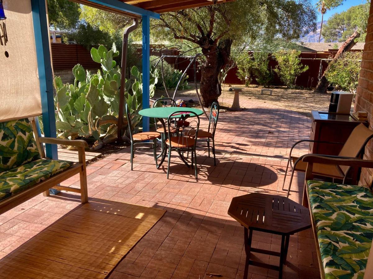 Casa Azul - Cute Centrally Located Adobe With Large Fenced Outdoor Living For Pets And Adults, Non-Smoking Tucson Eksteriør billede